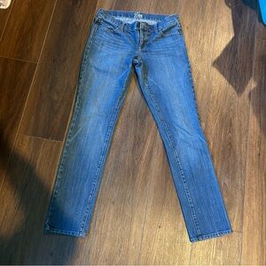 Old Navy Diva Classic Blue Straight Leg Jeans size 6 thick denim jeans